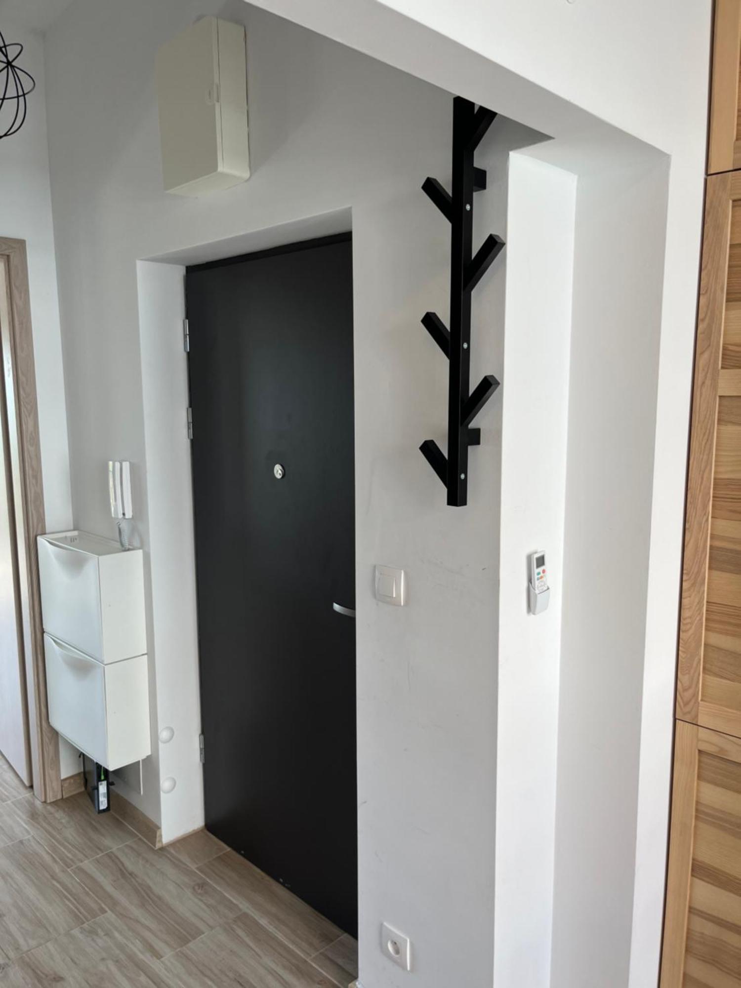 Feelhome Apartment With Kitchen Cracovia Esterno foto